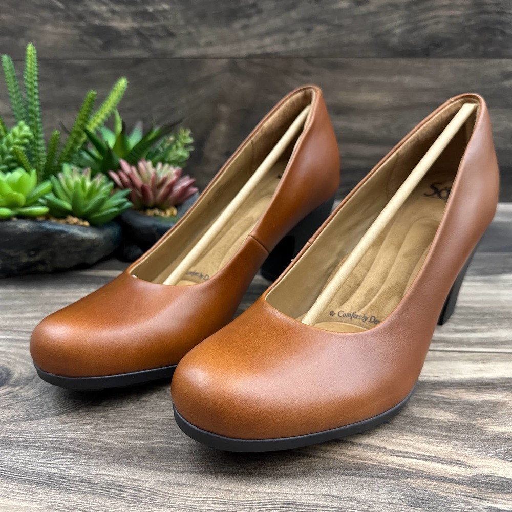 NIB Sofft Nasia 8M 39 Leather Classic Pumps Comfort Block Heels Cork Brown - Picture 3 of 11